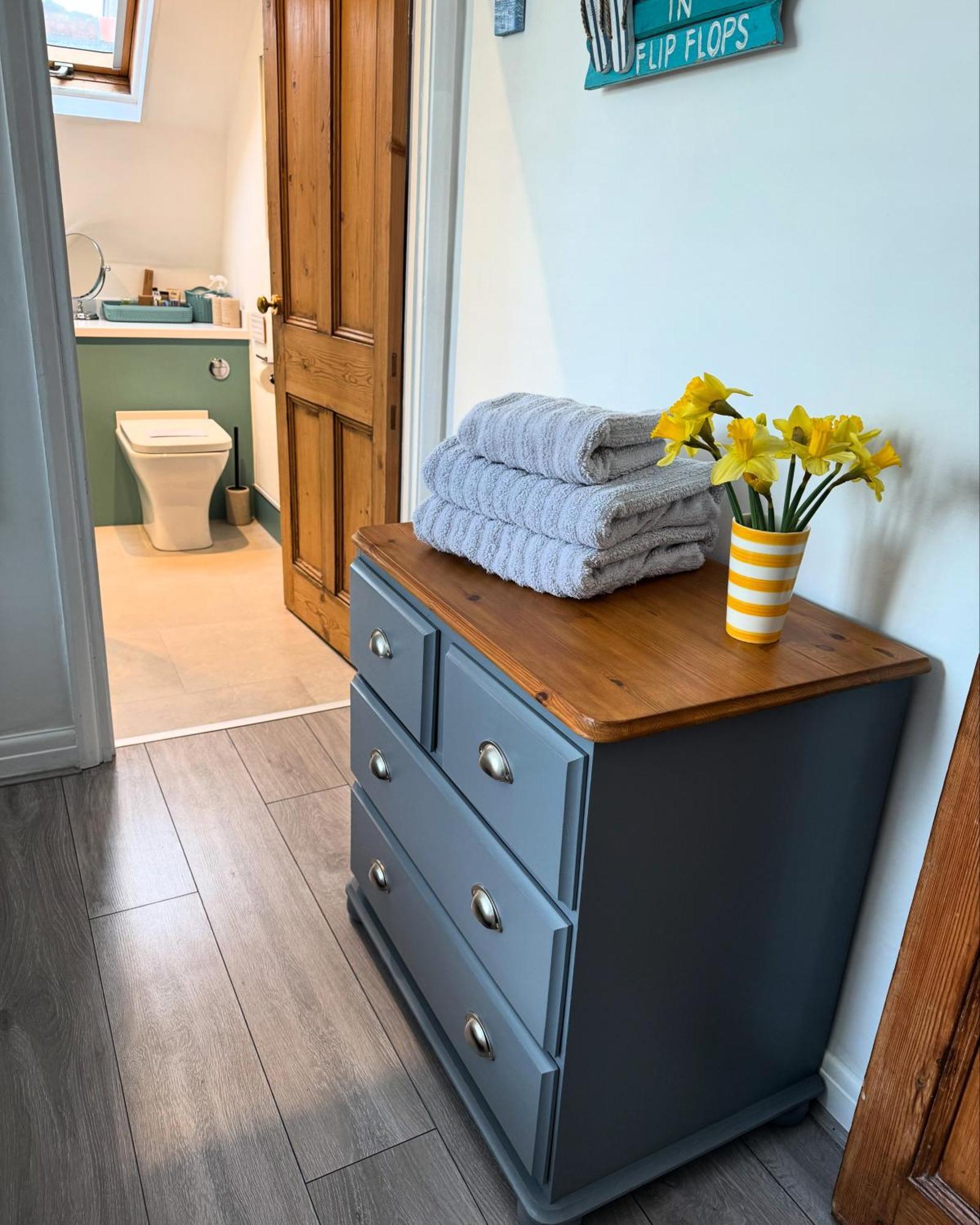 Apartamento Little Trevio - Seaside Haven With Parking And Sea Views Brixham Exterior foto